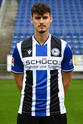 Bielefeld, Schueco Arena, 09 07 21, GER, Herren, 1 Bundesliga, Saison 2021 2022, DSC Arminia Bielefeld Porträttermin 2021 Bild Janni Serra Bielefeld Nur fuer journalistische Zwecke Only for editorial use According to the regulations of the DFL Deutsche Fußball Liga it is prohibited, DFL regulations prohibit any use of photographs as image sequences and or quasi video North Rhine Westphalia Germany