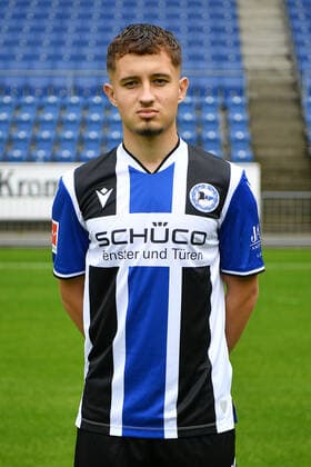 Bielefeld, Schueco Arena, 09 07 21, GER, Herren, 1 Bundesliga, Saison 2021 2022, DSC Arminia Bielefeld Porträttermin 2021 Bild Vladislav Cherny Bielefeld Nur fuer journalistische Zwecke Only for editorial use According to the regulations of the DFL Deutsche Fußball Liga it is prohibited, DFL regulations prohibit any use of photographs as image sequences and or quasi video North Rhine Westphalia Germany