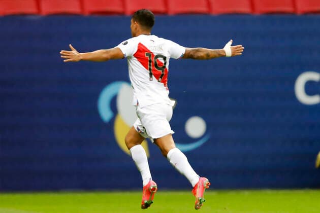 Colombia x Peru BRASÍLIA, DF - 09.07.2021: COLOMBIA X PERU - Match between , Colombia x Peru match dispute for the third place Copa America Brazil 2021 , held at Estádio Nacional Mané Garricha , on Friday (09). In the photo, Youtun player celebrating Peru goal. (Photo: Francisco Stuckert Fotoarena) x2091128x  FranciscoxStuckert