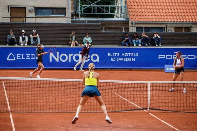 210710 Tereza Mihalikova, Slovakia, and Kamilla Rakhimova, Russia, in the doubles final on day 6 of the Nordea Open on July 10, 2021 in Bastad,  Copyright: MATHILDAxAHLBERG BB210710BB567