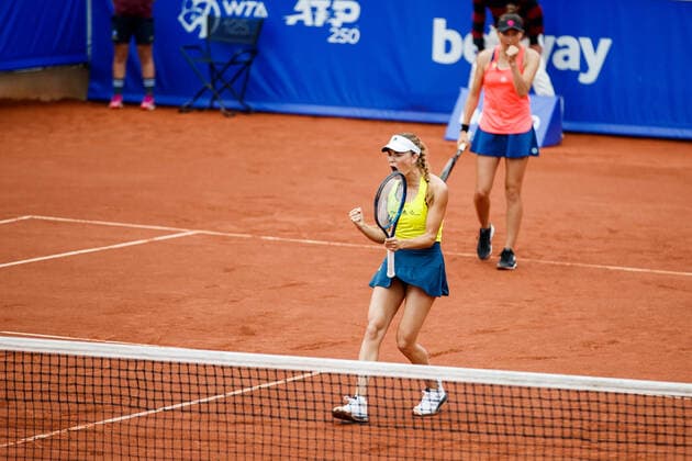 210710 Mirjam Björklund, Sweden, and Leonie Kung, Switzerland, rejoice in the doubles final on day 6 of the Nordea Open on July 10, 2021 in Bastad,  Copyright: MATHILDAxAHLBERG BB210710BB793