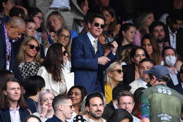 Tom Cruise with Hayley Atwell and Pom Klementieff TENNIS : Wimbledon 2021 - 10 07 2021 AntoineCouvercelle Panoramic 