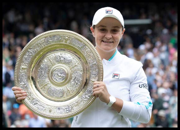 10 07 2021. London, United Kingdom. Ashleigh Barty with her trophy after winning the Ladies Final on day twelve of the Wimbledon Tennis Championships in London.  xStephenxLockx xixImagesx IIM-22387-0150