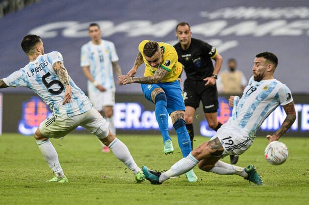Argentina x Brasil RIO DE JANEIRO, RJ - 10.07.2021: ARGENTINA X BRASIL - Everton Cebolinha during Argentina x Brazil, a match valid for the Copa America 2021 Final, held at Maracanã Stadium, located in the city of Rio de Janeiro, RJ, this Saturday (10). (Photo: Nayra Halm Fotoarena) x2091733x  NayraxHalm