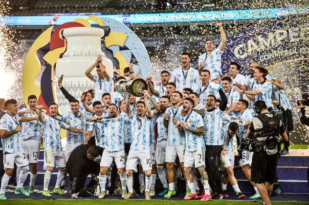 Argentina x Brasil RIO DE JANEIRO, RJ - 10.07.2021: ARGENTINA X BRASIL - Argentina Champion, after Argentina x Brazil, match valid for the Copa America 2021 Final, held at Maracanã Stadium, located in the city of Rio de Janeiro, RJ, this Saturday (10). (Photo: Nayra Halm Fotoarena) x2091781x  NayraxHalm