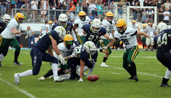 11.07.21 Stuttgart Surge - Leipzig Kings Deutschland, Stuttgart, 11.07.2021, American Football, EFL, Stuttgart Surge - Leipzig Kings: (Stuttgart Surge).