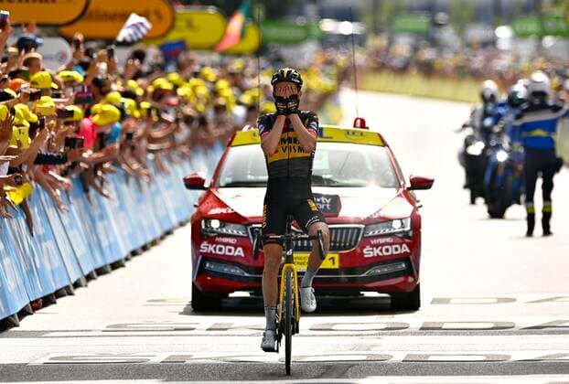 Bilder des Jahres 2021, Sport 07. Juli Sport Themen der Woche KW27 Sport Bilder des Tages KUSS Sepp (USA) of JUMBO - VISMA celebrates the win during stage 15 of the 108th edition of the 2021 Tour de France cycling race, a stage of 191,3 kms between Ceret and Andorre-La-Vieille. CYCLISME : Tour de France - Etape 15 - Ceret a Andorre-La-Vieille - 11 07 2020 PhotoNews Panoramic 