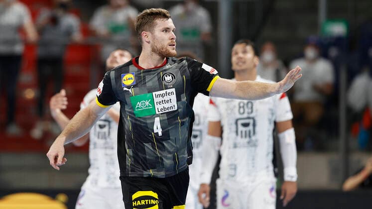 11 07 2021, Handball, Three Nations Tournament 2021, Germany Egypt, GER, Nuremberg, Arena Nuernberger Versicherung Picture from left Johannes Golla German National Team Copyright: HMBxMedia xHeikoxBecker