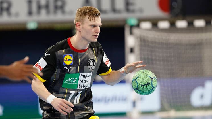 11 07 2021, Handball, Three Nations Tournament 2021, Germany Egypt, GER, Nuremberg, Arena Nuernberger Versicherung Picture from left Timo Kastening German National Team Copyright: HMBxMedia xHeikoxBecker