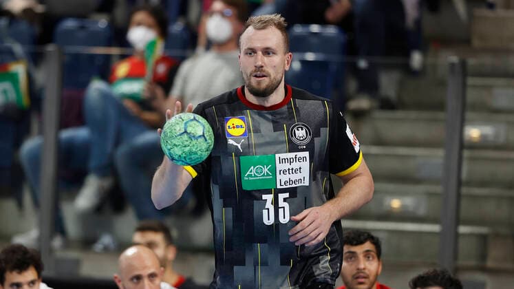 11 07 2021, Handball, Three Nations Tournament 2021, Germany Egypt, GER, Nuremberg, Arena Nuernberger Versicherung Picture from left Julius Kuehn German National Team Copyright: HMBxMedia xHeikoxBecker