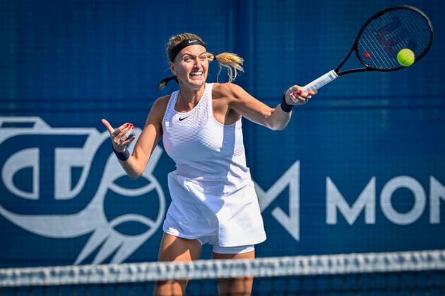 Petra Kvitova (CZE) playes against Rebecca Sramkova (SVK) within the Livesport Prague Open WTA, Tennis Damen women’s tennis tournament in Prague, Czech Republic, on Monday, July 12, 2021. (CTKxPhoto VitxSimanek) CTKPhotoP2021071207471  VIS 013