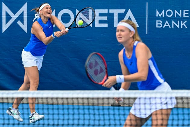 Lucie Hradecka, left, and Marie Bouzkova (CZE) during the match against Grace Min (USA) and En-Shuo Liang (TPE) within the Livesport Prague Open WTA, Tennis Damen women’s tennis tournament in Prague, Czech Republic, on Monday, July 12, 2021. (CTKxPhoto VitxSimanek) CTKPhotoP2021071207589  VIS 016