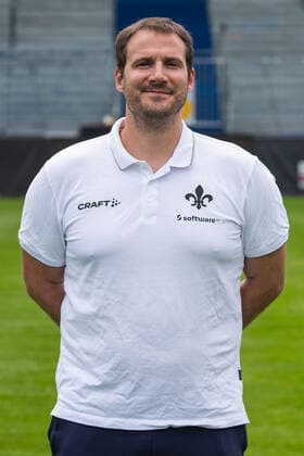 12 07 2021, xfux, football 2 Bundesliga, SV Darmstadt 98, 2 BL, porträttermin 2021 2022, emonline emspor, v l rehab coach Florian Bauer, SV Darmstadt 98, 2 BL, porträttermin 2021 2022 Darmstadt
