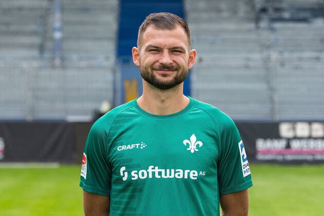 12 07 2021, xfux, football 2 Bundesliga, SV Darmstadt 98, 2 BL, porträttermin 2021 2022, emonline emspor, v l Steve Kroll, SV Darmstadt 98, 2 BL, porträttermin 2021 2022, Darmstadt