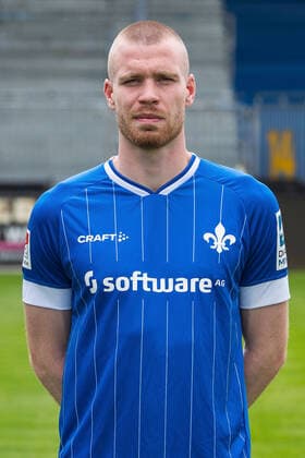 12 07 2021, xfux, football 2 Bundesliga, SV Darmstadt 98, 2 BL, porträttermin 2021 2022, emonline emspor, v l Thomas Mattias Poppler Isherwood, SV Darmstadt 98, 2 BL, porträttermin 2021 2022, Darmstadt.
