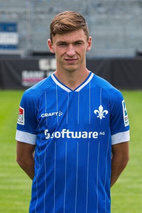 12 07 2021, xfux, football 2 Bundesliga, SV Darmstadt 98, 2 BL, porträttermin 2021 2022, emonline emspor, v l Benjamin Goller, SV Darmstadt 98, 2 BL, porträttermin 2021 2022, Darmstadt