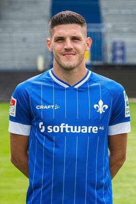 12 07 2021, xfux, football 2 Bundesliga, SV Darmstadt 98, 2 BL, porträttermin 2021 2022, emonline emspor, v l Emir Karic, SV Darmstadt 98, 2 BL, porträttermin 2021 2022, Darmstadt