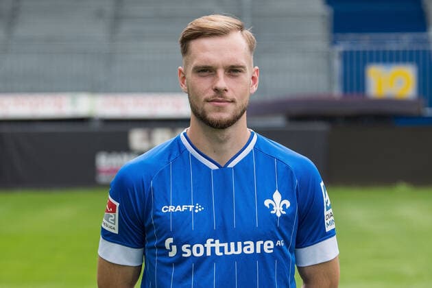 12 07 2021, xfux, football 2 Bundesliga, SV Darmstadt 98, 2 BL, porträttermin 2021 2022, emonline emspor, v l Adrian Stanilewicz, SV Darmstadt 98, 2 BL, porträttermin 2021 2022, Darmstadt