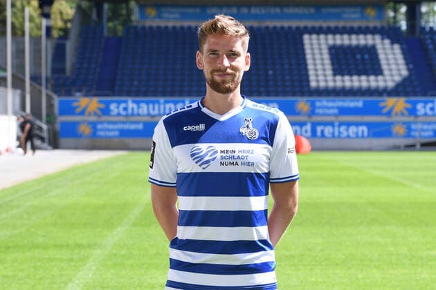 Kolja Pusch Duisburg MSV Duisburg 3 league, portrait date 2021 2022 xRx