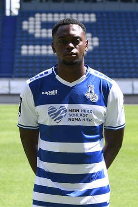 Rudolf Ndualu MSV Duisburg 3 league, portrait date 2021 2022 xRx