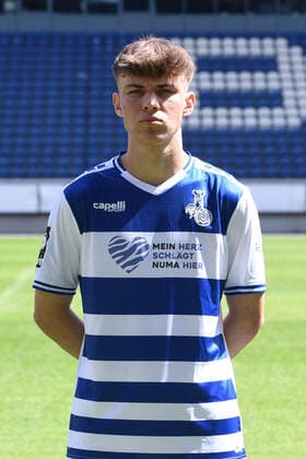 Julian Hettwer MSV Duisburg 3 league, portrait date 2021 2022 xRx
