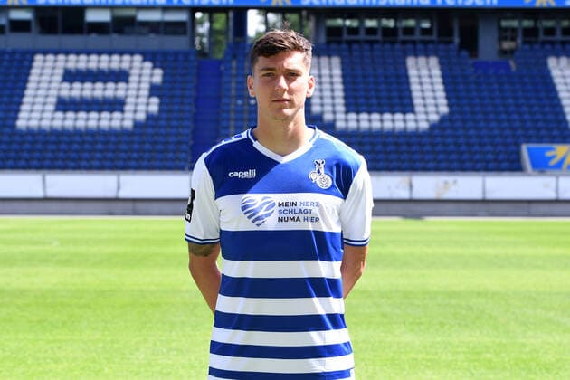 Dominic Volkmer MSV Duisburg 3 league, portrait date 2021 2022 xRx
