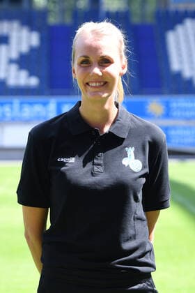 Katharina Günther Team Manager MSV Duisburg 3 Liga, portrait date 2021 2022 xRx