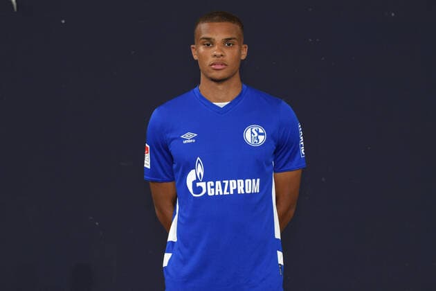 Malick Thiaw FC Schalke 04 1 BL, port date 2021 2022 Gelsenkirchen North Rhine Westphalia Germany Team2