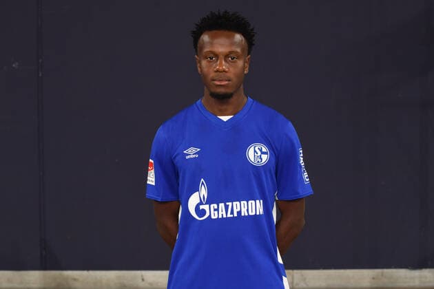 Hamza Mendyl FC Schalke 04 1 BL, port date 2021 2022 Gelsenkirchen North Rhine Westphalia Germany Team2