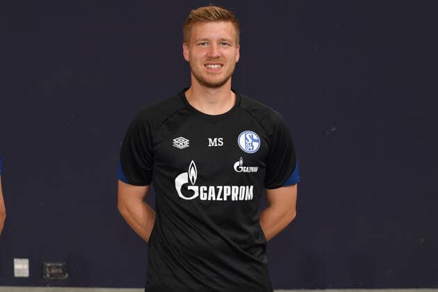 Michael Schwerhoff FC Schalke 04 1 BL, portrait date 2021 2022 Gelsenkirchen North Rhine Westphalia Germany Team2