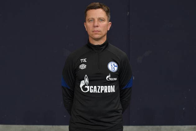 Physiotherapist Thomas Kühn FC Schalke 04 1 BL, portrait date 2021 2022 Gelsenkirchen North Rhine Westphalia Germany Team2