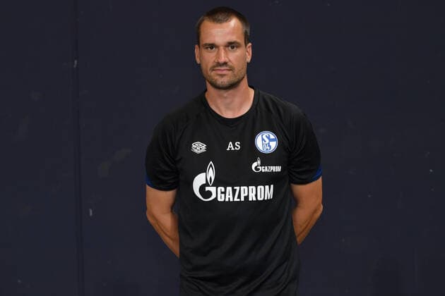 Athletic trainer Alexander Storck FC Schalke 04 1 BL, portrait date 2021 2022 Gelsenkirchen North Rhine Westphalia Germany Team2