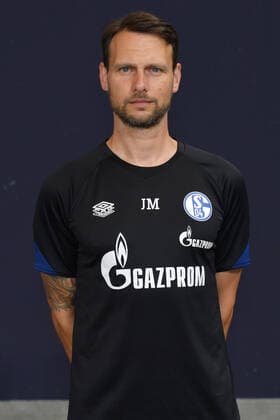 Athletic trainer Jörn Menger FC Schalke 04 1 BL, portrait date 2021 2022 Gelsenkirchen North Rhine Westphalia Germany Team2