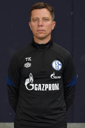 Physiotherapist Thomas Kühn FC Schalke 04 1 BL, portrait date 2021 2022 Gelsenkirchen North Rhine Westphalia Germany Team2