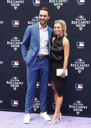 Oakland Athletics Matt Olson poses with his wife during the MLB, Baseball Herren, USA All-Star Red Carpet Show at Coors Field in Denver, Colorado, on Tuesday, July 13, 2021.  DEN20210713535 BOBxSTRONG