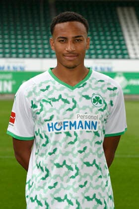 07 07 2021 SpVgg Greuther Fürth Kleeblatt Spielvereinigung 1 Football Bundesliga Season 2021 2022 photo appointment portrait appointment single photo portrait portrait head shot Jamie Leweling 40, SpVgg Greuther Fürth
