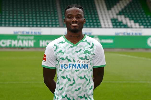 07 07 2021 SpVgg Greuther Fürth Kleeblatt Spielvereinigung 1 Football Bundesliga Season 2021 2022 photo appointment portrait appointment single photo portrait portrait head shot Hans Nunoo Sarpei 14, SpVgg Greuther Fürth