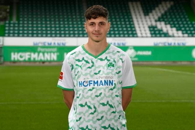 07 07 2021 SpVgg Greuther Fürth Kleeblatt Spielvereinigung 1 Football Bundesliga Season 2021 2022 photo appointment portrait appointment single photo portrait portrait head shot Elias Kratzer 29, SpVgg Greuther Fürth