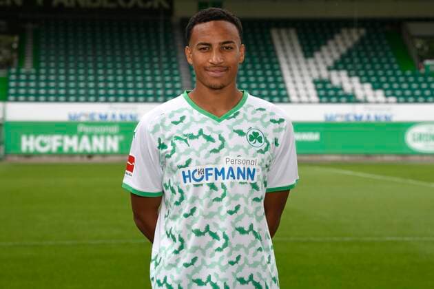 07 07 2021 SpVgg Greuther Fürth Kleeblatt Spielvereinigung 1 Football Bundesliga Season 2021 2022 photo appointment portrait appointment single photo portrait portrait head shot Jamie Leweling 40, SpVgg Greuther Fürth