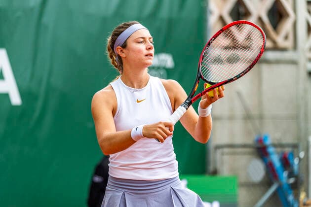 Switzerland: 16th final Lausanne 2021 tennis tournament WTA, Tennis Damen 250 Lausanne Switzerland, 07 14 2021: Stefanie Vögele of Switzerland is in action during the 16th final, Lausanne 2021 tennis tournament WTA 250 Lausanne Switzerland Copyright: EricxDubost