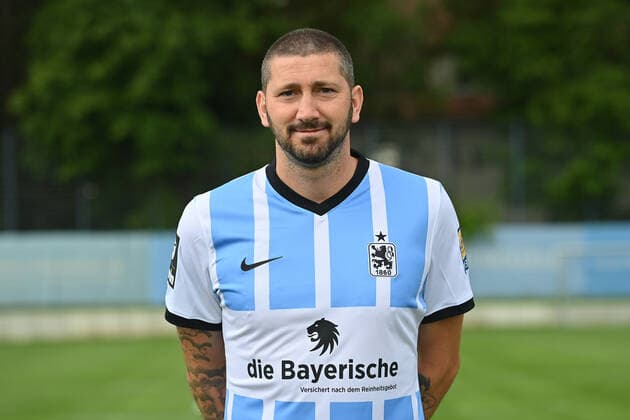 Sascha MOELDERS TSV 1860 Muenchen , 3 Liga,Portraettermin 2021 2022
