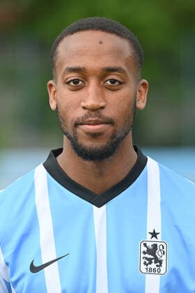 JOHANN NGOUNOU DJAYO TSV 1860 Muenchen , 3 Liga,Portraettermin 2021 2022