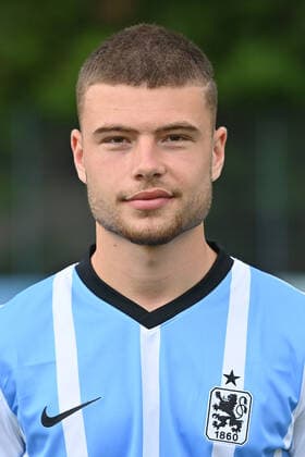 Nathan WICHT TSV 1860 Muenchen 3 Liga,Portraettermin 2021 2022