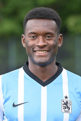 Merveille BIANKADI TSV 1860 Muenchen , 3 Liga,Portraettermin 2021 2022