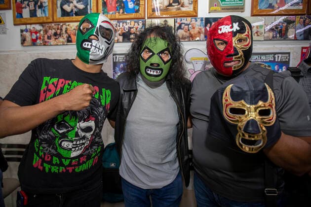 Wrestling Event press conference, PK, Pressekonferenz To Celebrate 37th Anniversary Of Blue Demon Jr MEXICO CITY, MEXICO - JULY 14: Wrestlers (L-R) Espectro Jr, Hijo del Espectro Jr. and Mr. Jack during a Press Conference to promote a wrestling event at the Lopez Mateos Arena to celebrate the 37th anniversary of sports career of the wrestling legend Blue Demon Jr at Taqueria Chabelo on July 14, 2021 in Mexico City, Mexico. Copyright: xRicardoxFloresx EYEPIXGROUP_RFE_14072021_10564