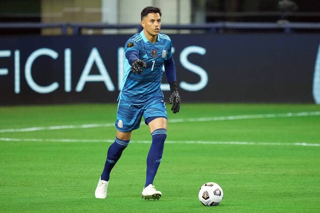 ARLINGTON, TX - JULY 10: Mexico goalkeeper Alfredo Talavera (1) dribbles the ball in action during a CONCACAF Gold Cup group stage match between Mexico and Trinidad & Tobago on July 10, 2021 at AT&T Stadium in Arlington, TX. (Photo by Robin Alam Icon Sportswire) SOCCER: JUL 10 Concacaf Gold Cup - Mexico v Trinidad & Tobago Icon164210710154