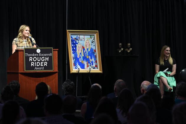 July 14, 2021: Olympic gold medalist in women s hockey, Jocelyne Lamoureux-Davidson addresses the crowd after North Dakota Governor Doug Burgum presented the state s highest honor, the Theodore Roosevelt Rough Rider Award to her and her twin sister Monique Lamoureux-Morando (right) during a ceremony at the Ralph Engelstad Arena, Grand Forks, ND. CSM Grand Forks USA - ZUMAc04_ 20210714_zaf_c04_020 Copyright: xRussellxHonsx