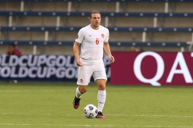 KANSAS CITY, KS - Jul 11: Canada midfielder Samuel Piette (6) in the second half of a Concacaf Gold Cup match between Canada and Martinique on Jul 11, 2021 at Children s Mercy Park in Kansas City, KS. (Photo by Scott Winters Icon Sportswire) SOCCER: JUL 11 Concacaf Gold Cup - Canada v Martinique Icon2107110182