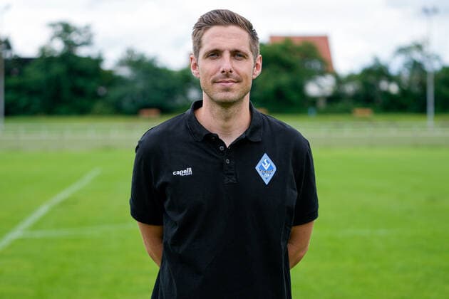 Maximilian Mehring Co-coach SV Waldhof Mannheim 3 Liga, portrait date 2021 2022 xozx