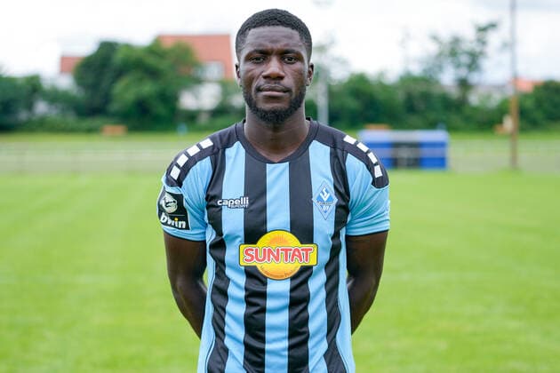 Emmanuel Leonce Kouadio SV Waldhof Mannheim 3 League, portrait date 2021 2022 xozx